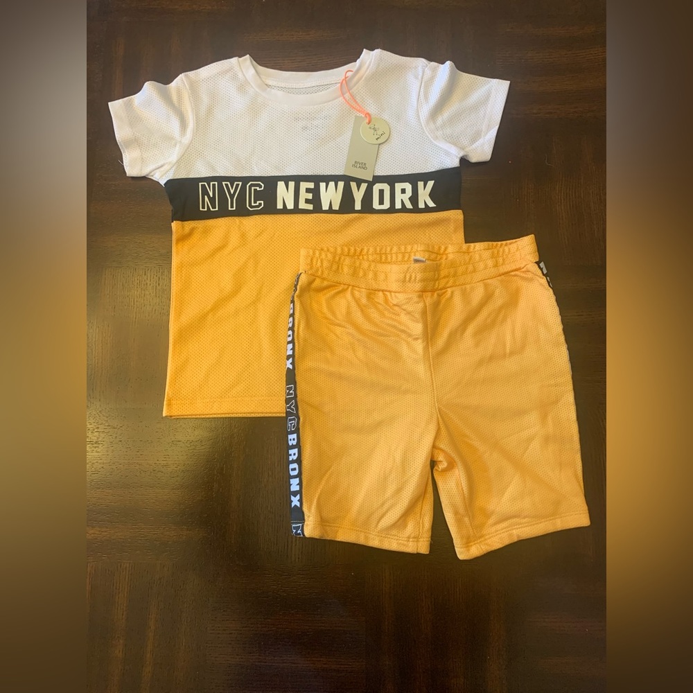 COPY - RiverIsland NYC NEW YORK Mini Boys T-Shirt & Short Set, Multicolor